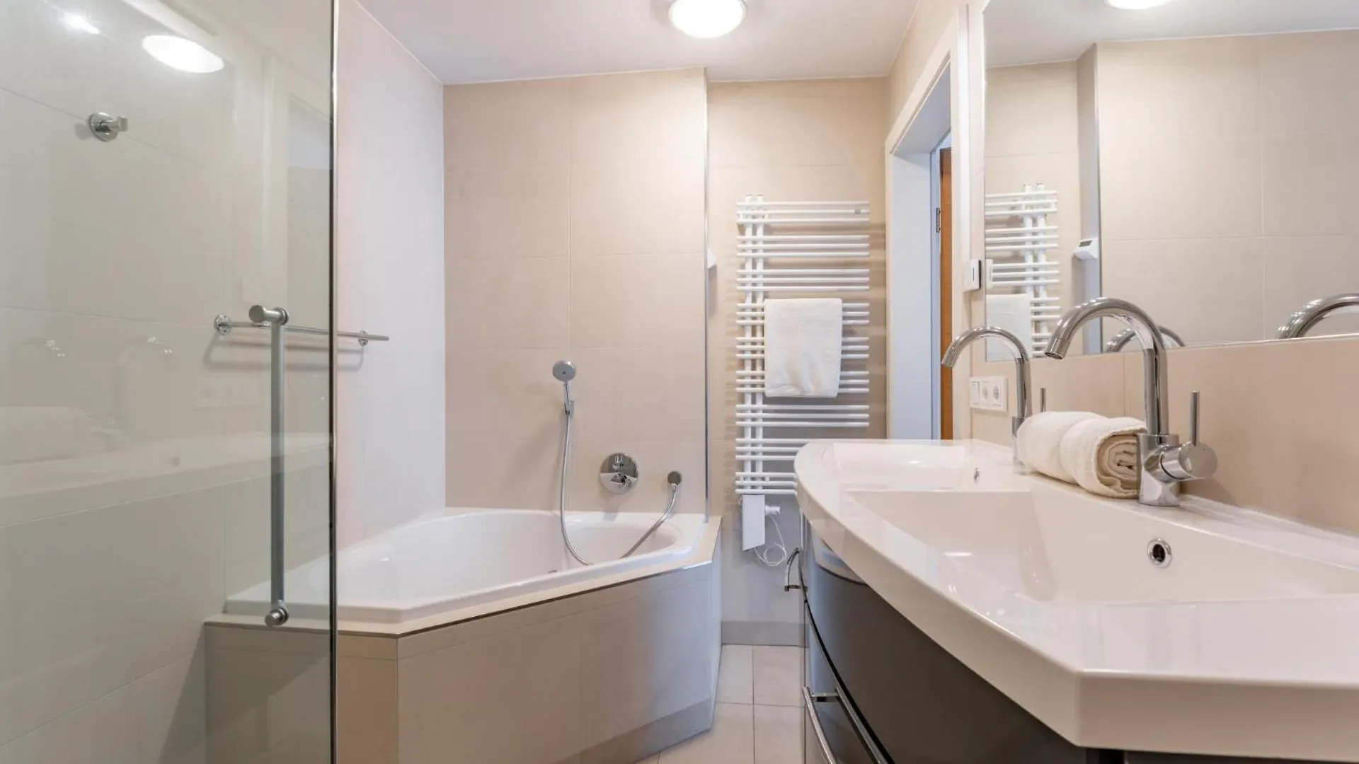 Apartment Drei Berge Top 2 Saalbach-Hinterglemm