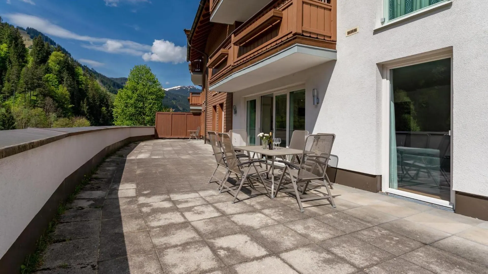 Drei Berge Top 2 Saalbach-Hinterglemm 0*,  Austria